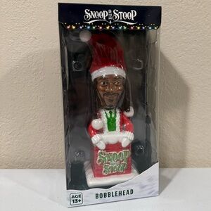 Snoop Dogg Snoop on The Stoop Bobblehead